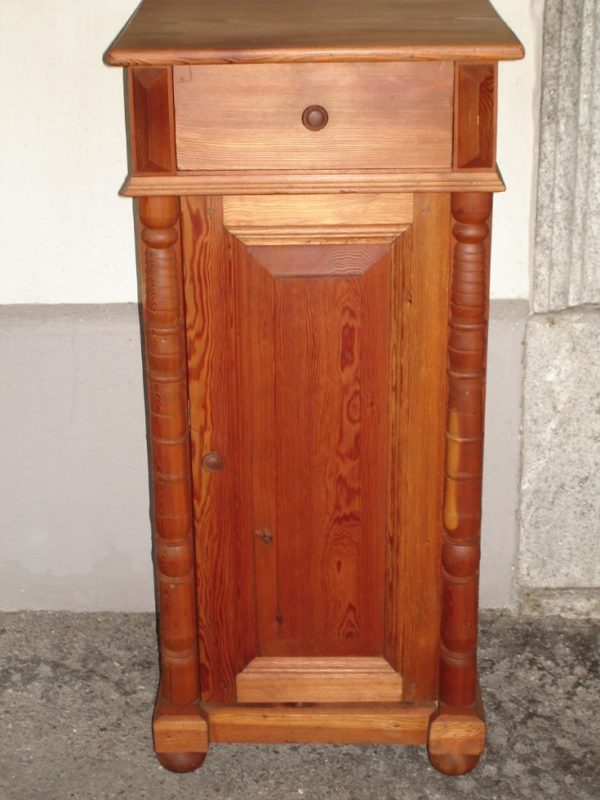 Comodini in Larice cod.732 - immagine 2