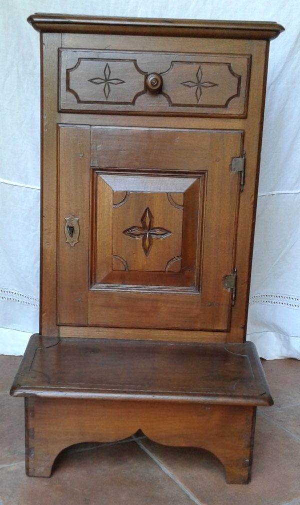 Inginocchiatoio noce rustico - immagine 2